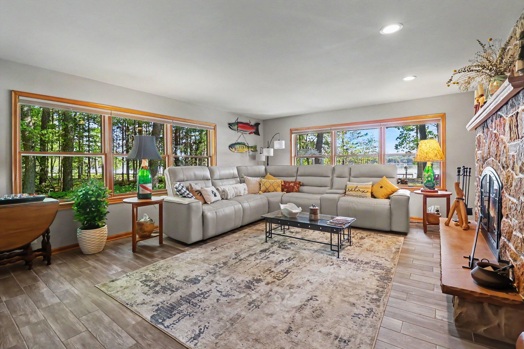 7399 S Lakeshore Drive