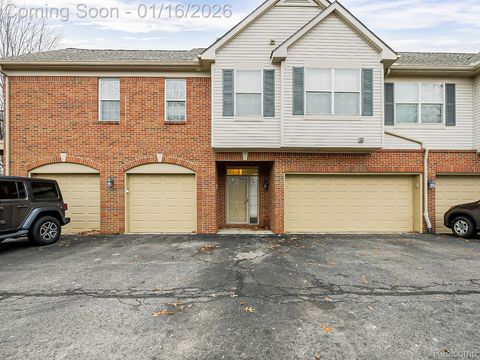 23461 Williamsburg Circle Woodhaven City MI 48183