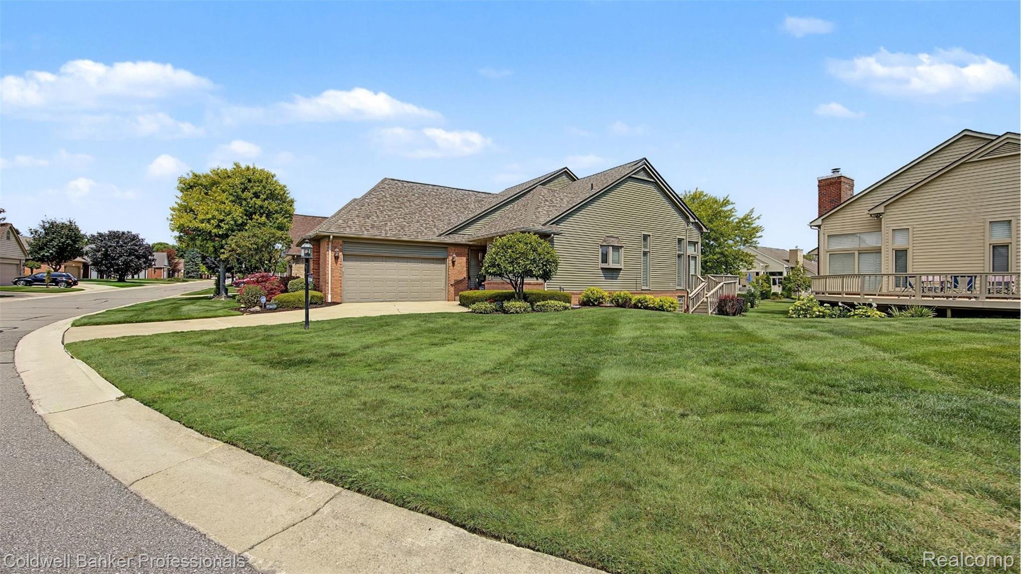 57140 Copper Creek Drive W