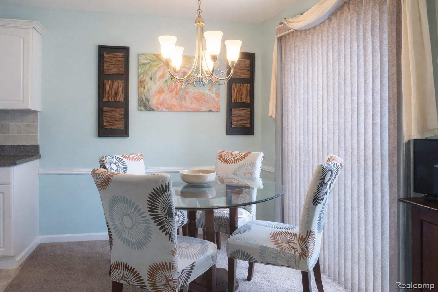 20210 Vernier Road B