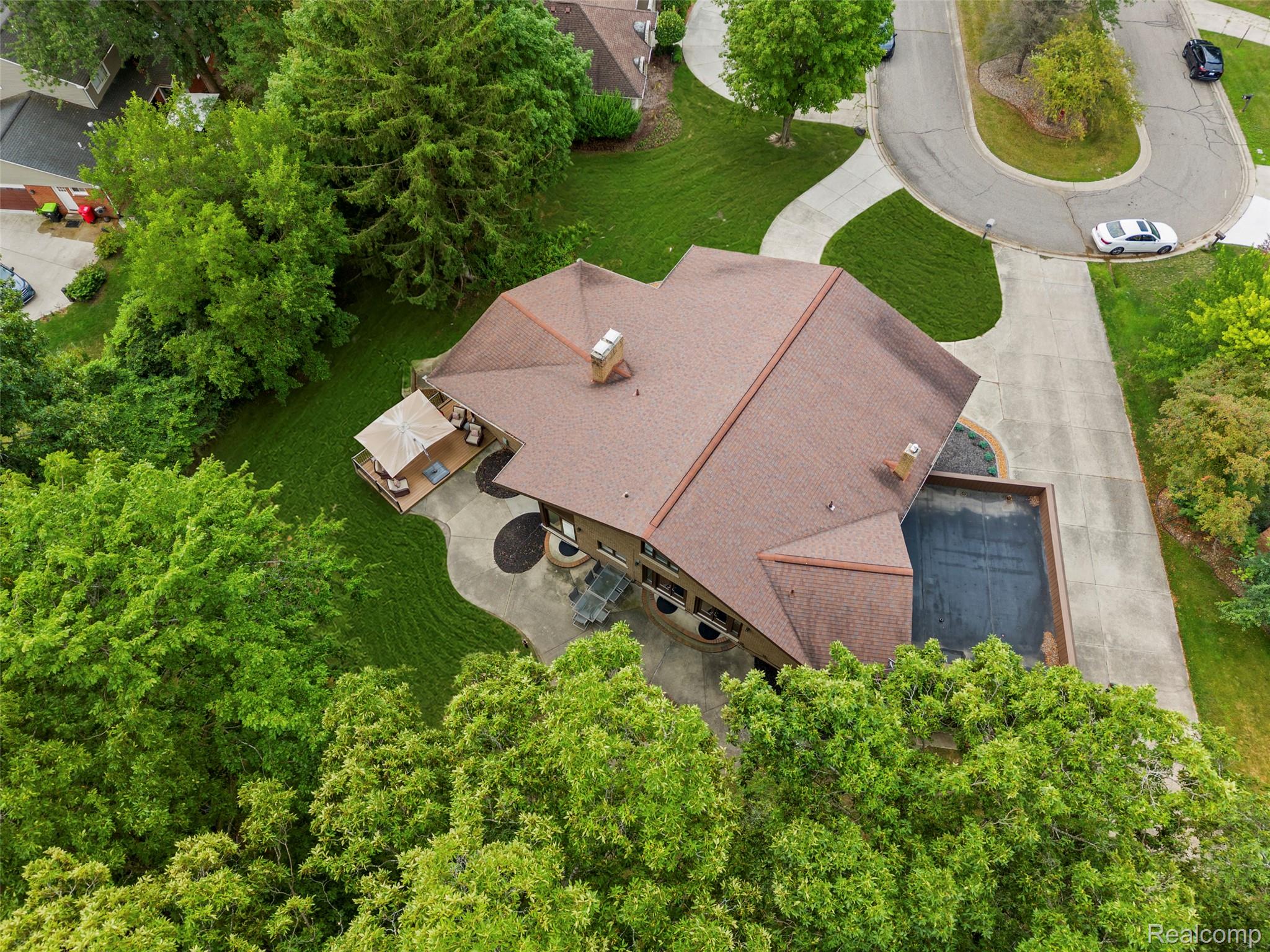 4994 Lake Bluff Road Road