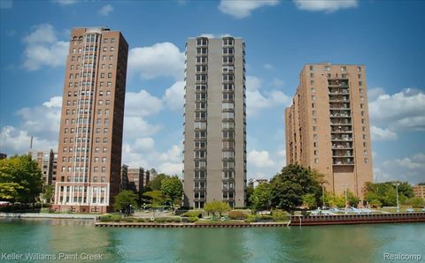 8200 E Jefferson Avenue 1802 Detroit City MI 48214