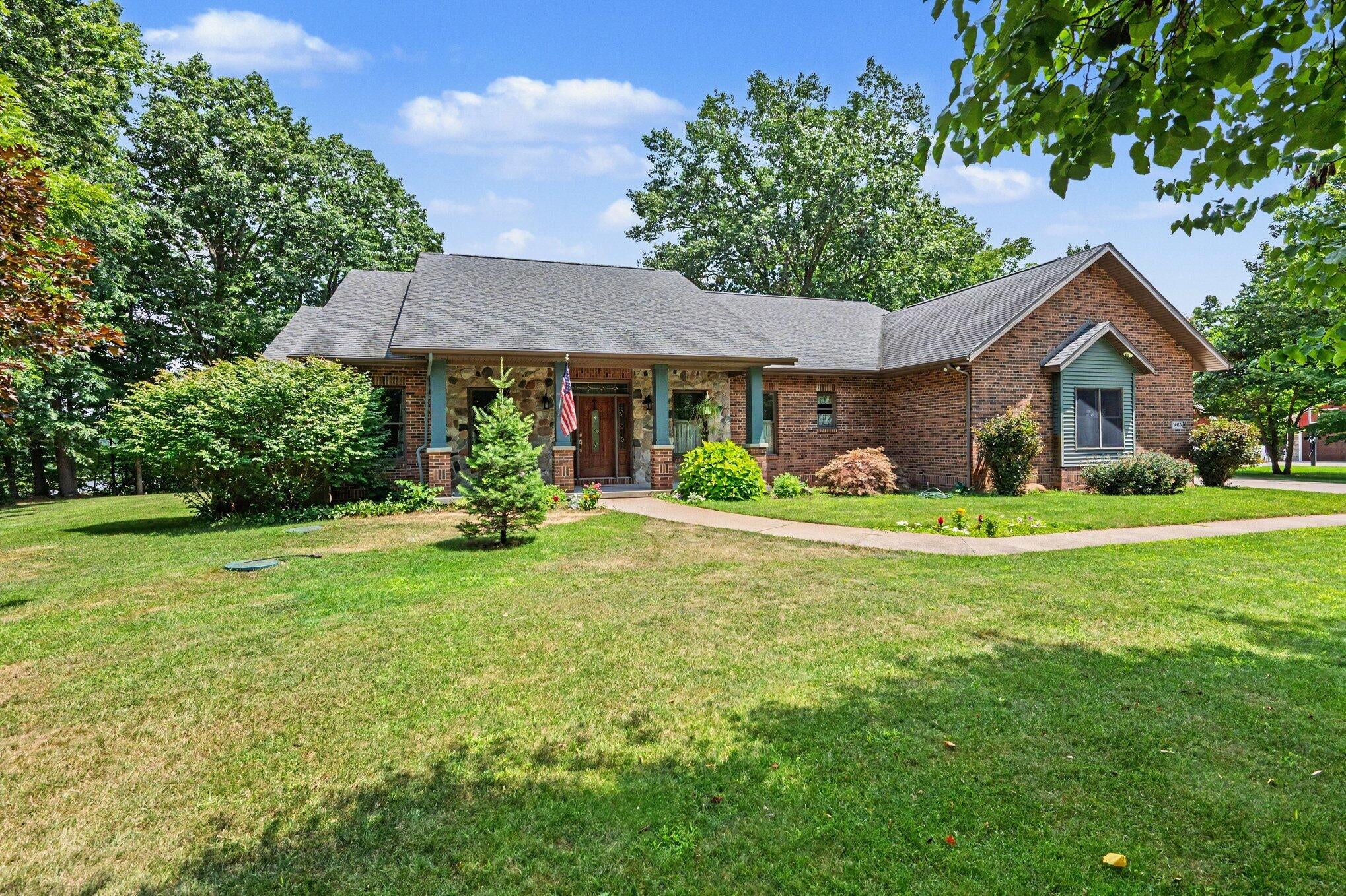 1653 Fairview Drive