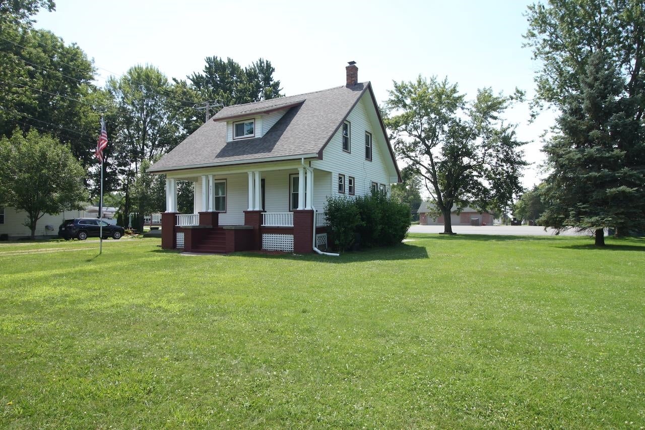 9477 Short Cut Road