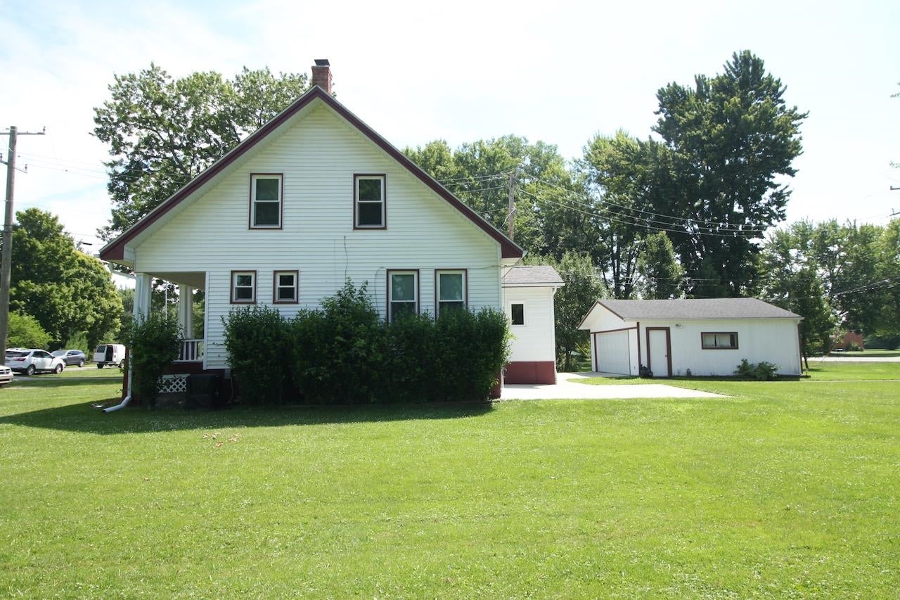 9477 Short Cut Road