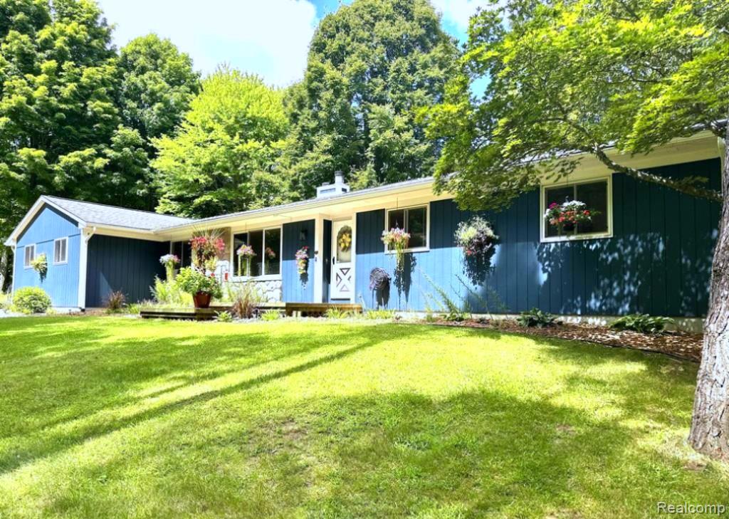 9115 Pine Hill Trail