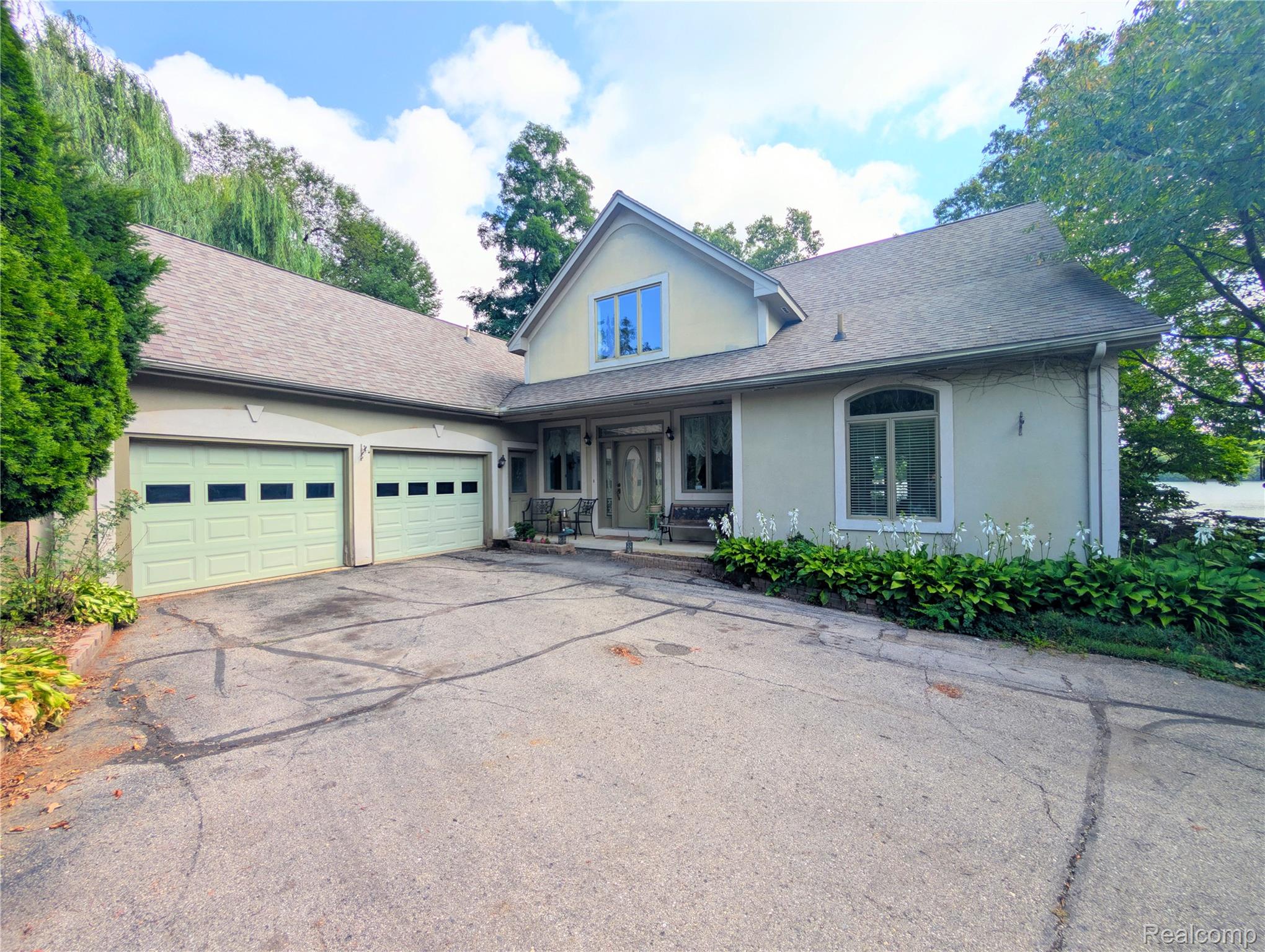 6567 Softshell Drive
