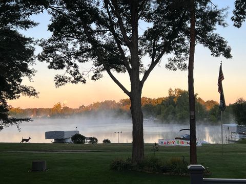 Tiny photo for 10085 Holly Lane, Morton Township, MI 49346 (MLS # 72026013592)