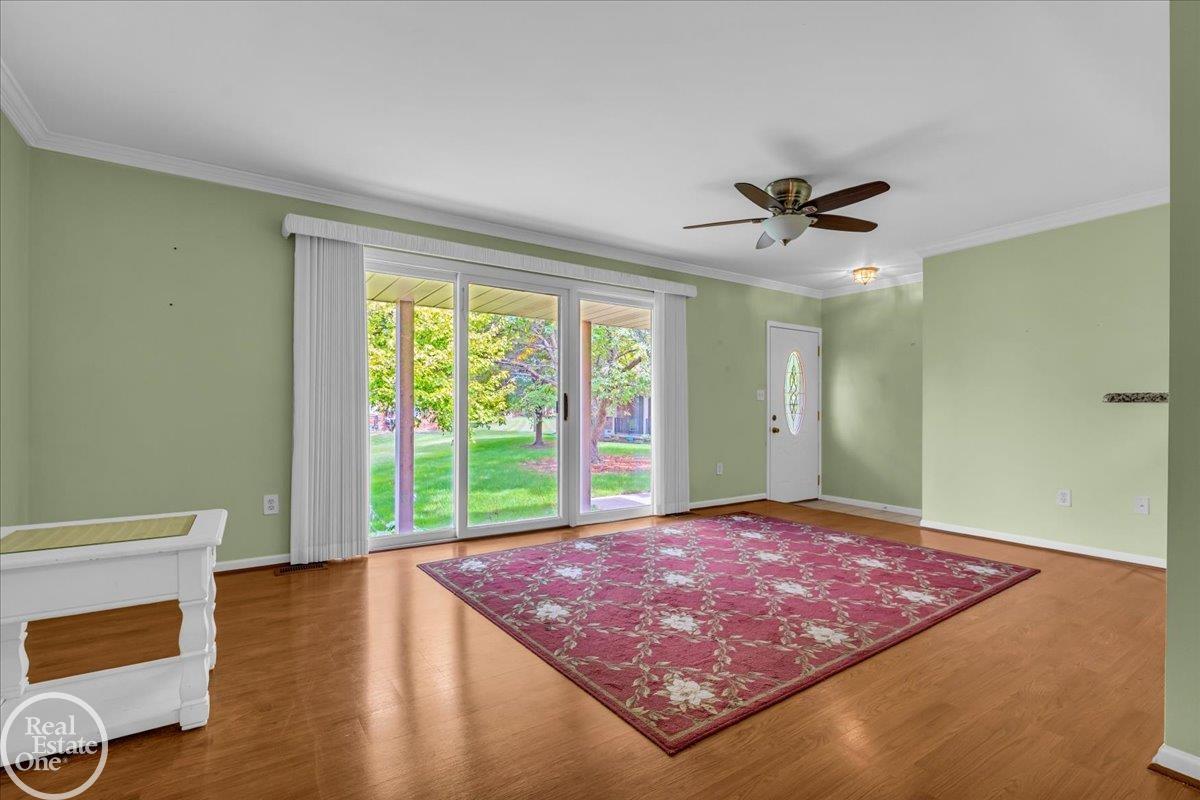49227 Norristown Court