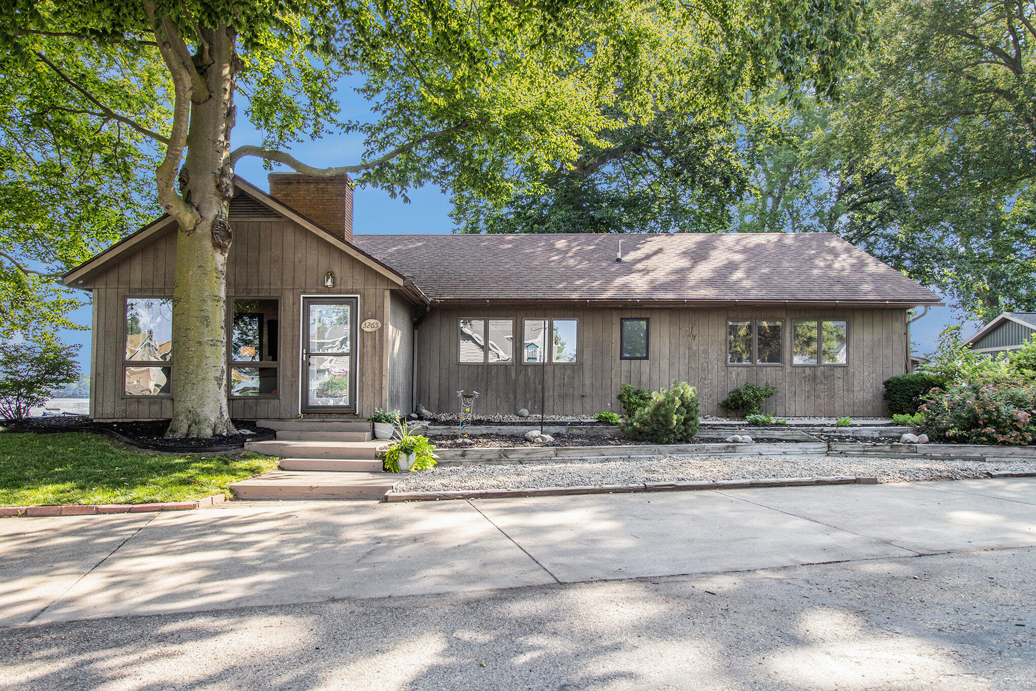 3265 Elmwood Beach Road