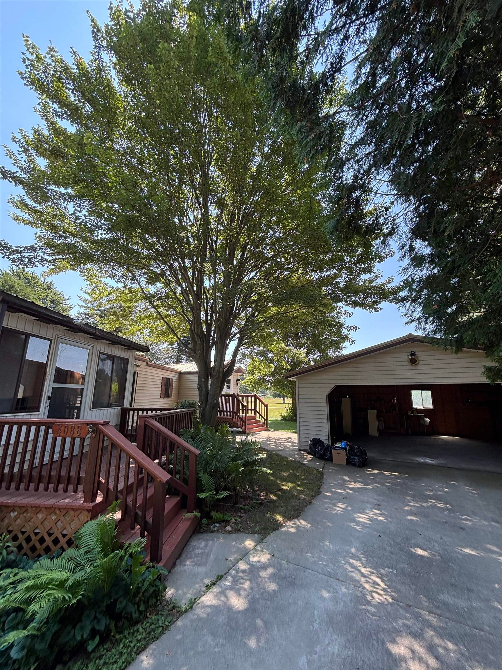 4088 Western Drive