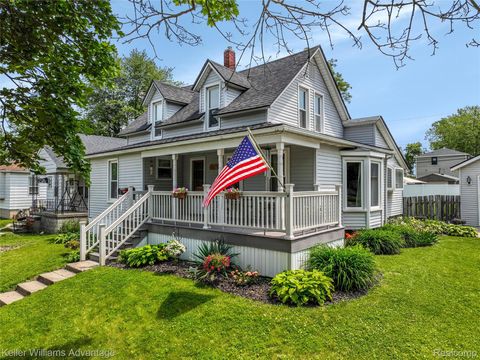 2931 4th Street Trenton City MI 48183