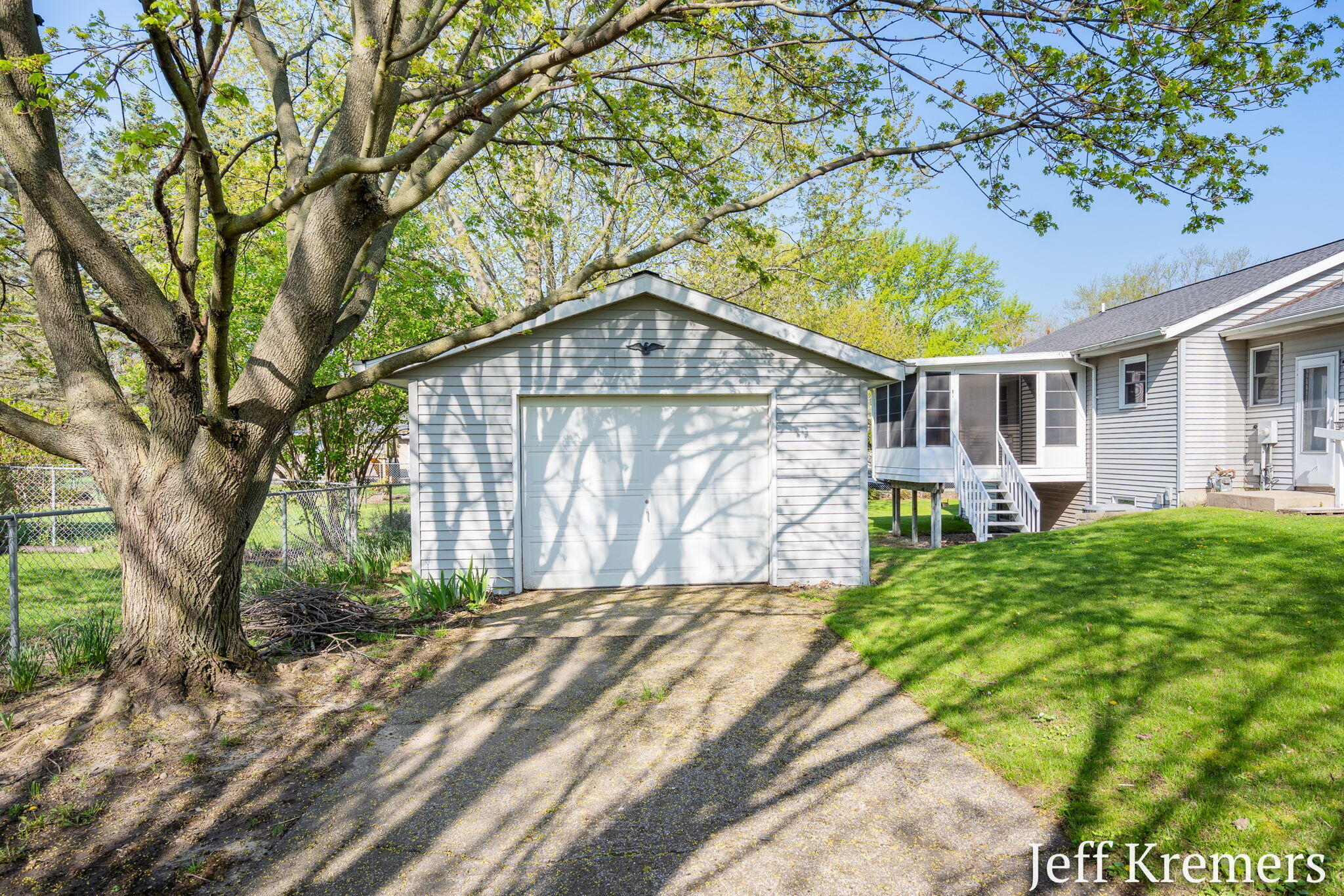 6455 Fairway Drive