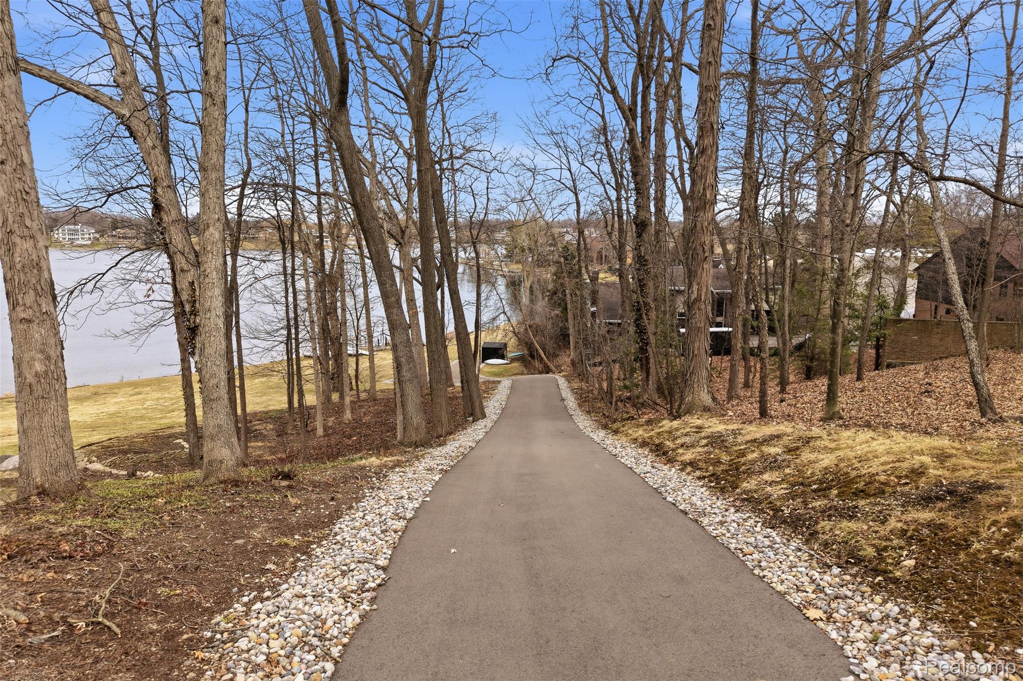 2954 Long Ridge Court