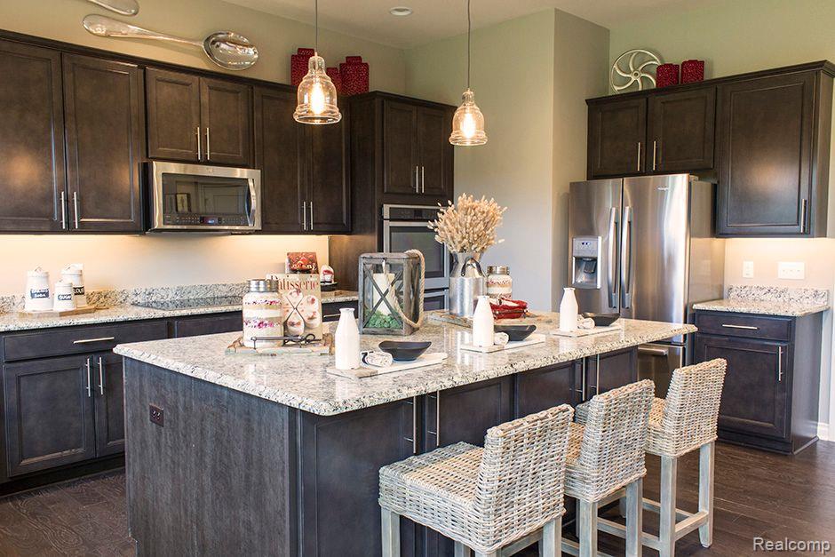 7310 Evergreen Trail