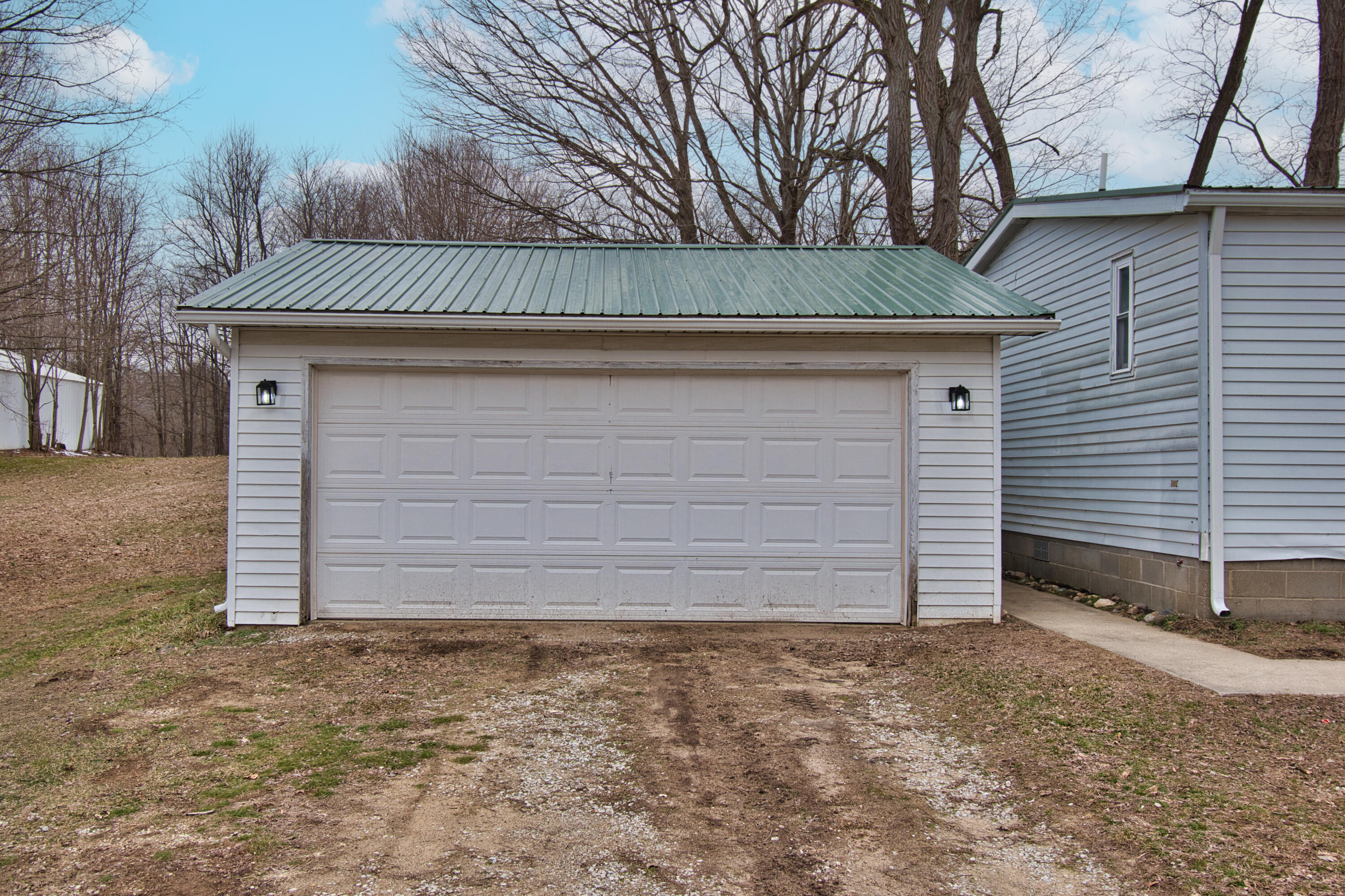 1718 Barron Lake Road