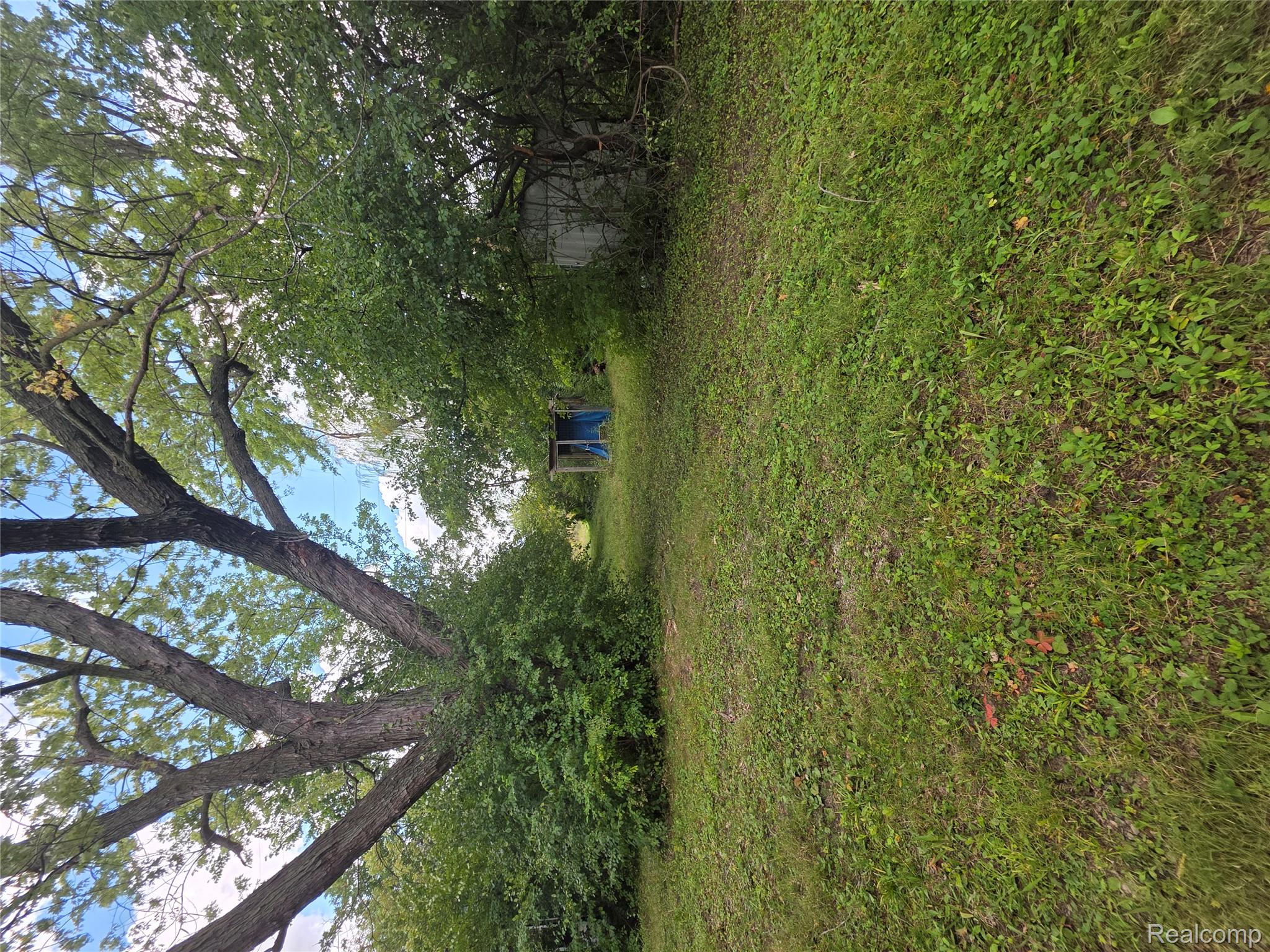 1823 Cadillac Avenue