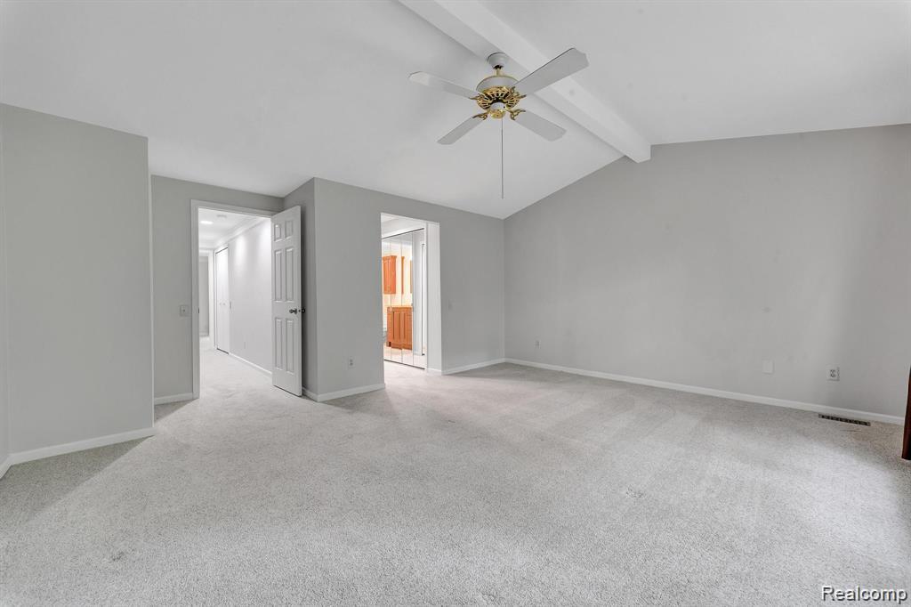 Bloomfield Hills, Michigan 48304, United States, 2 Bedrooms Bedrooms, ,3 BathroomsBathrooms,Residential,Active,243679