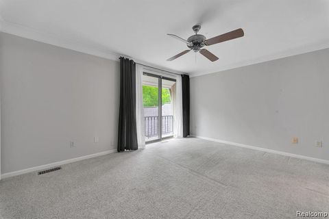 Tiny photo for 1285 GREENGLEN Court, Bloomfield Charter Township, MI 48304 (MLS # 20251053706)