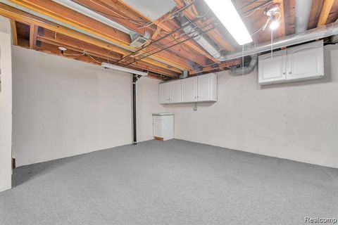 Tiny photo for 1285 GREENGLEN Court, Bloomfield Charter Township, MI 48304 (MLS # 20251053706)