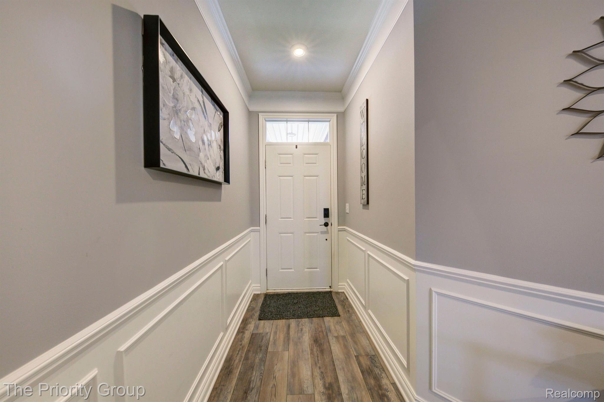 4823 BROOMFIELD Way