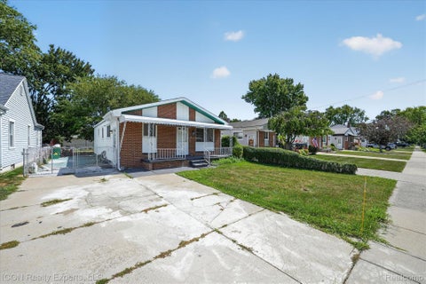 Tiny photo for 32000 Saint Margaret Street, St Clair Shores City, MI 48082 (MLS # 20261069475)
