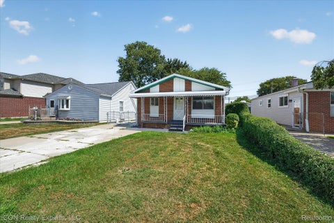 Tiny photo for 32000 Saint Margaret Street, St Clair Shores City, MI 48082 (MLS # 20261069475)