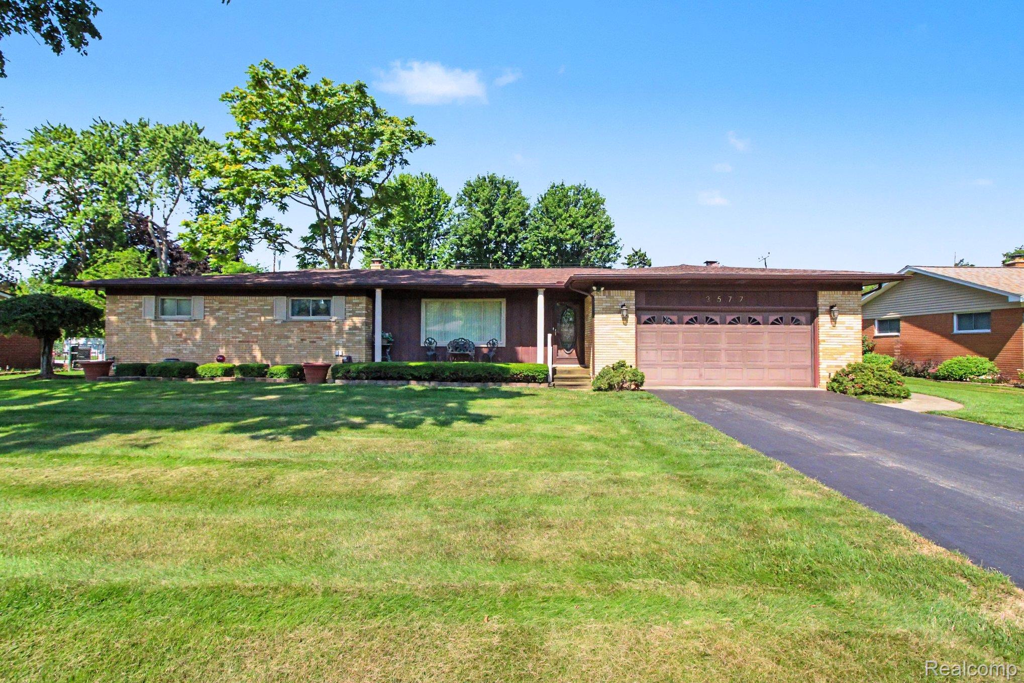 3577 Meadowleigh Lane