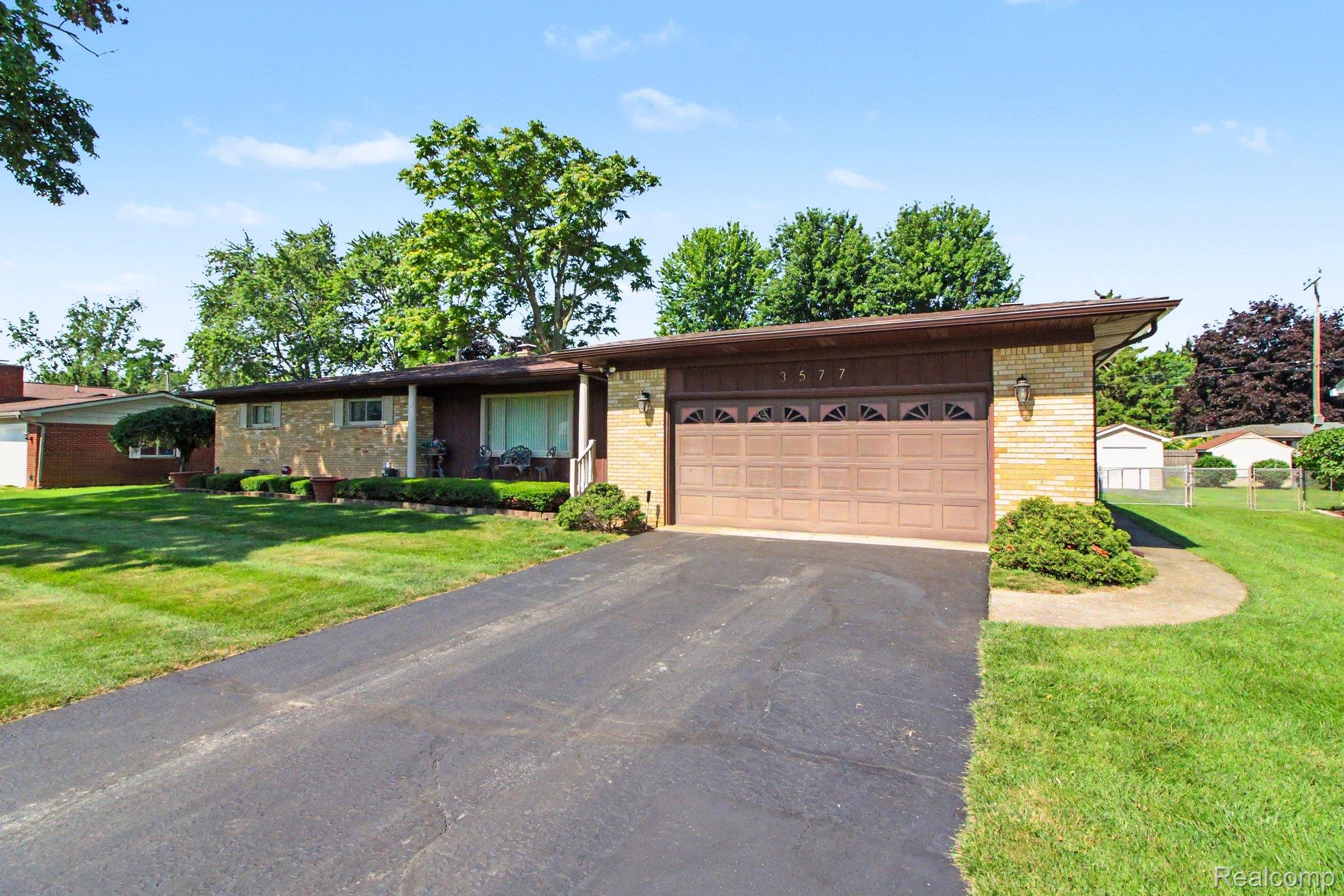 3577 Meadowleigh Lane