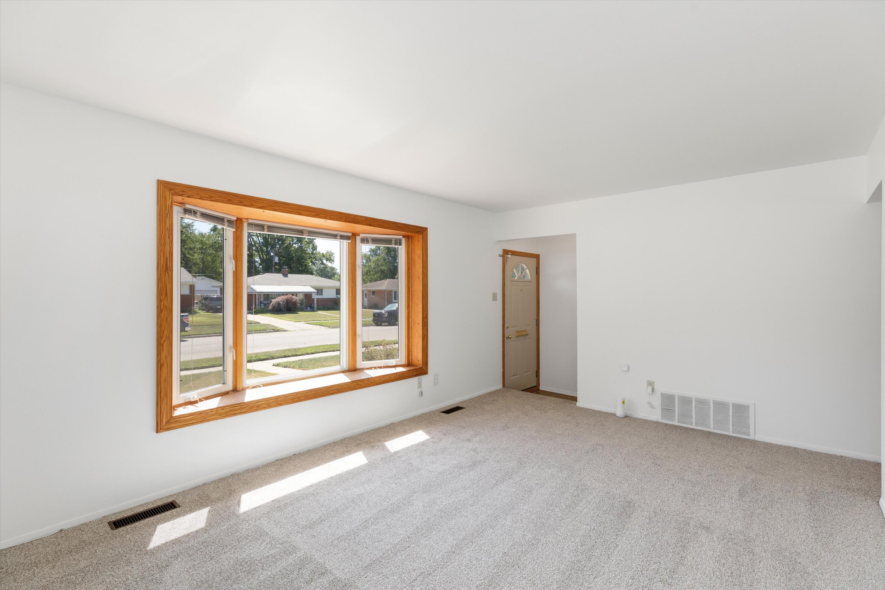 1024 Georgina Drive