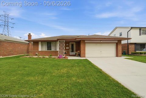 31212 Saratoga Avenue Warren City MI 48093