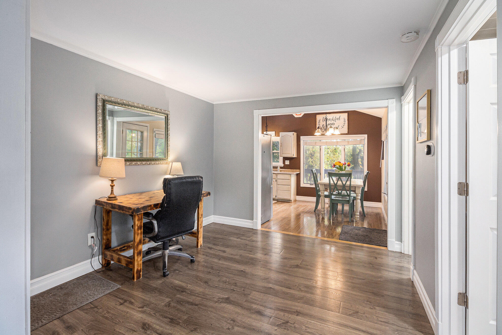 411 Washington Street