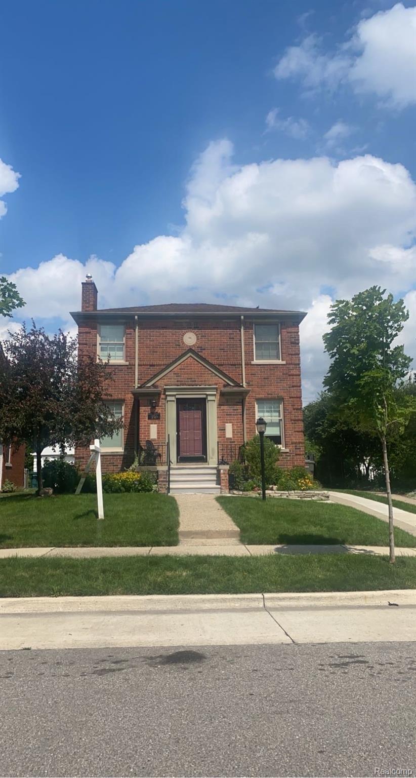 350 N Reginald Street