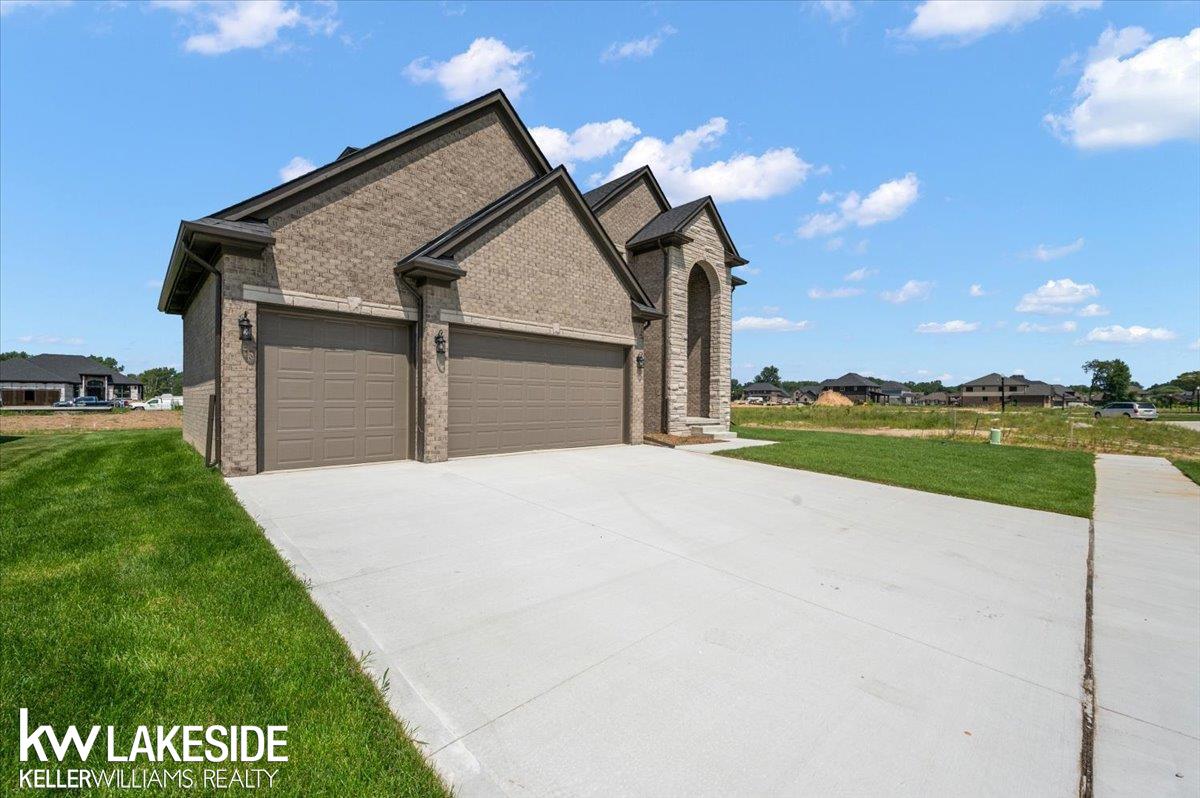 24165 Tullymore Drive