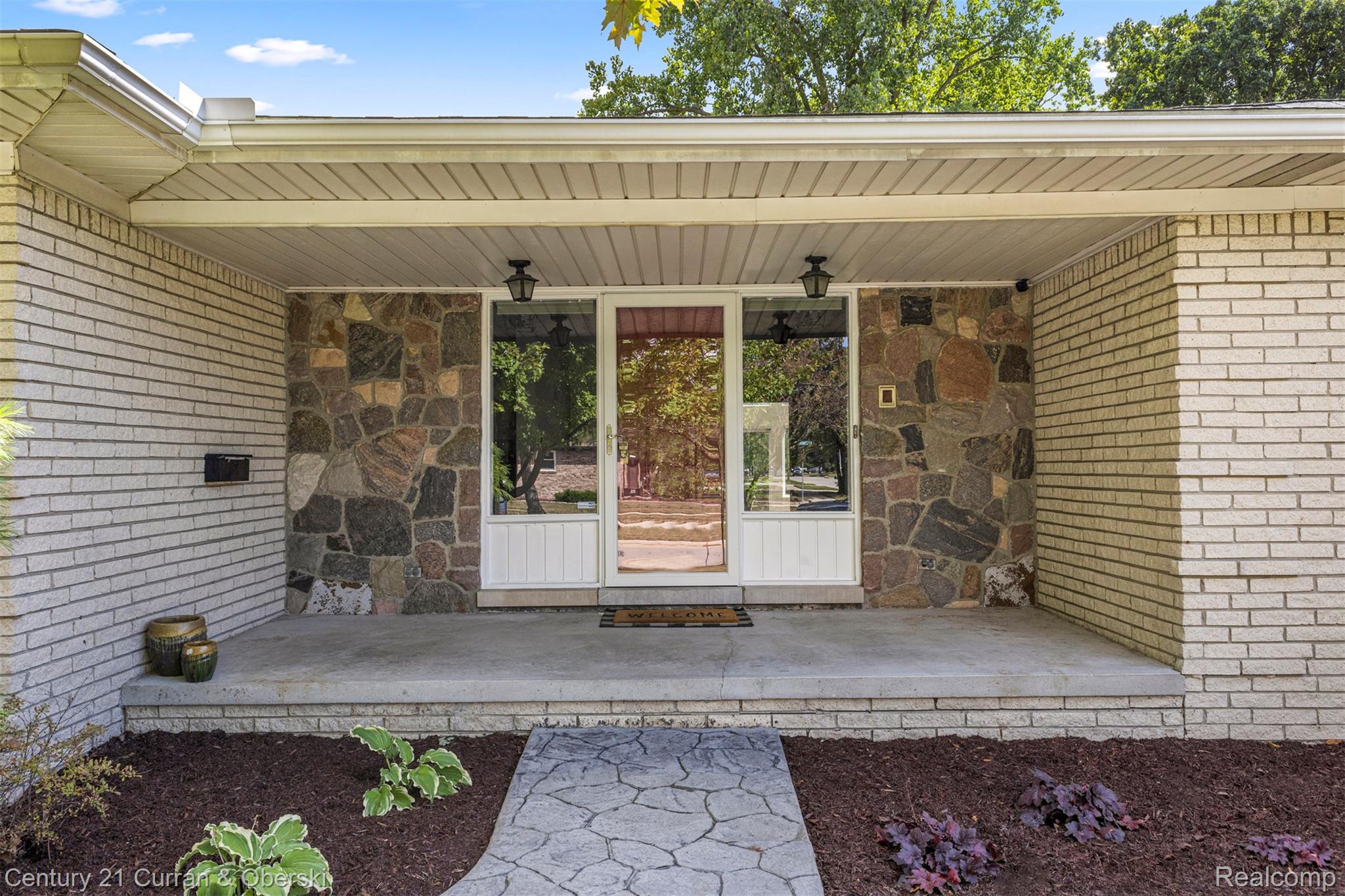 14363 Williamsburg Drive