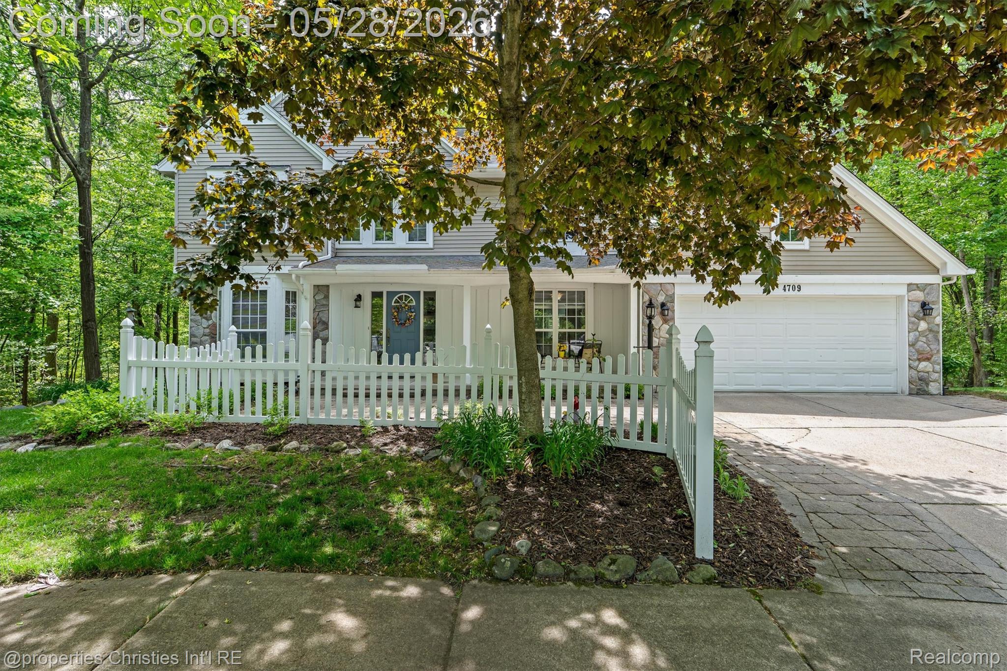 4709 Greenview Court