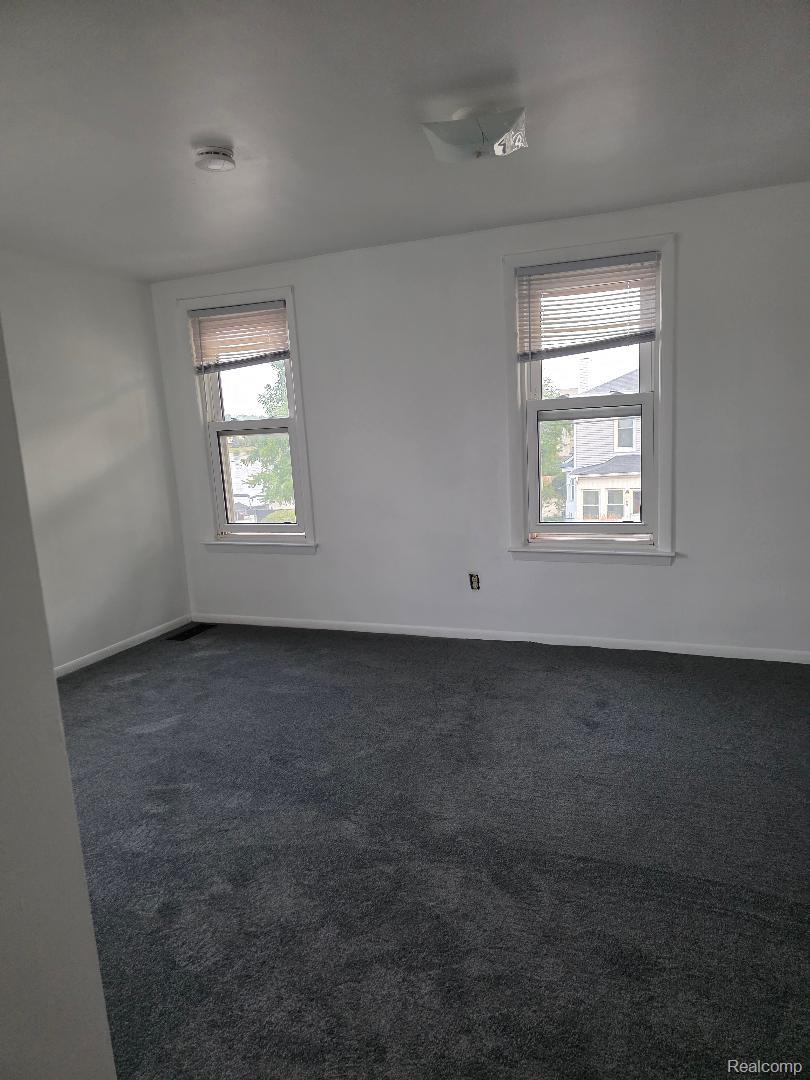 190 W Flint Street