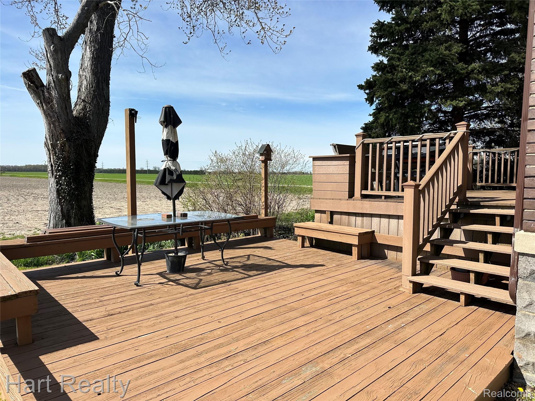 1083 S Van Buren Road