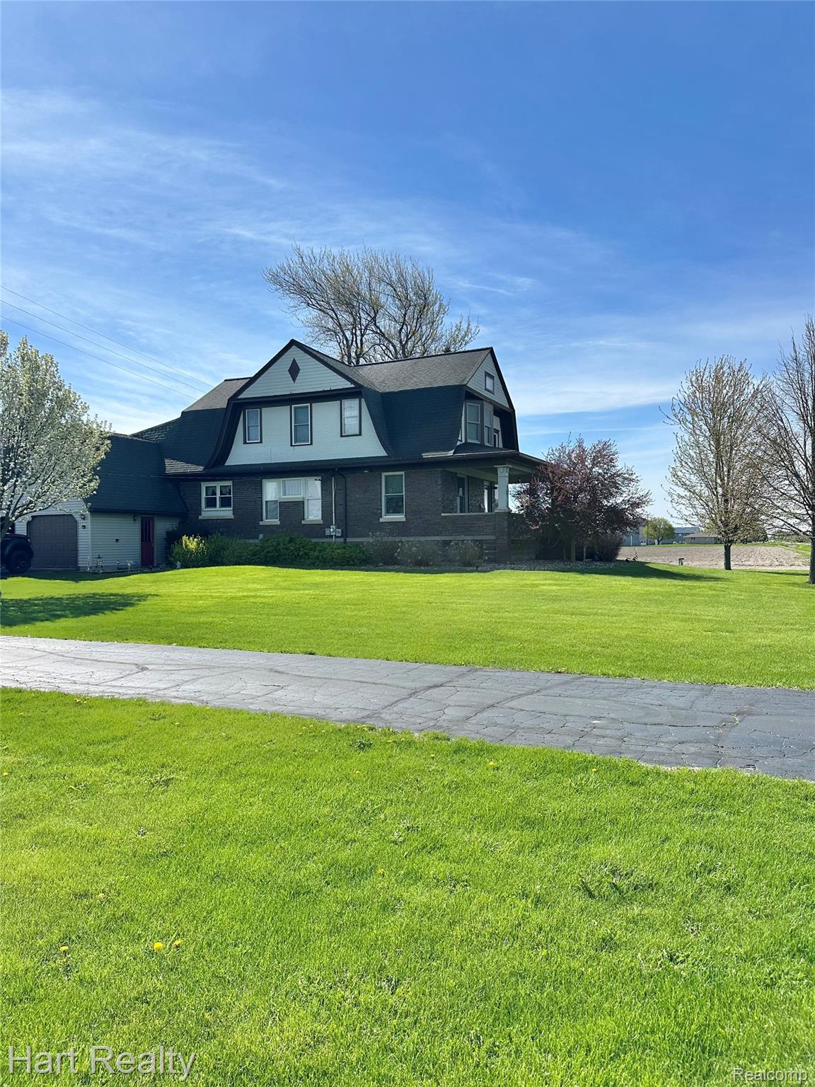 1083 S Van Buren Road