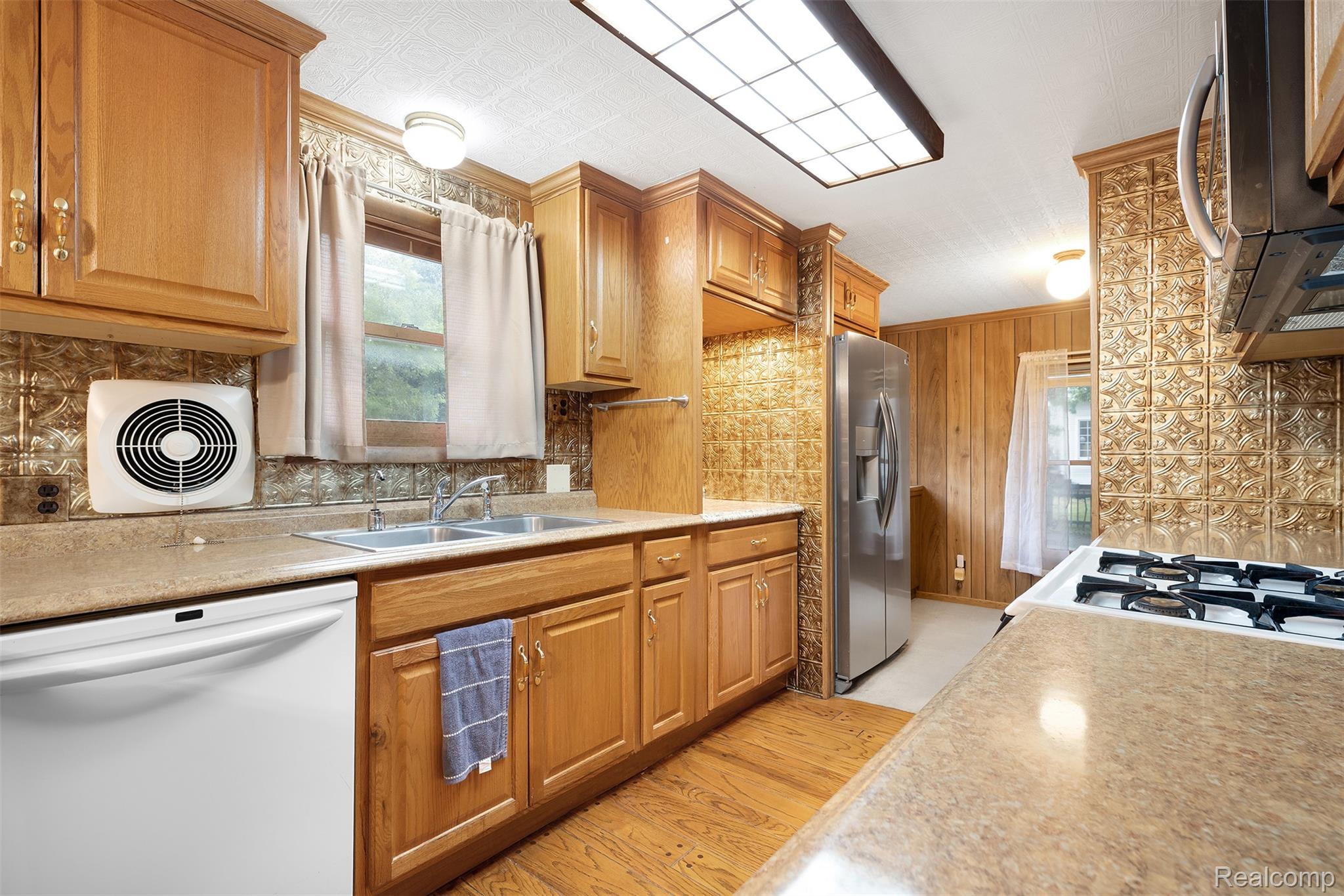 8305 Donna Lou Drive