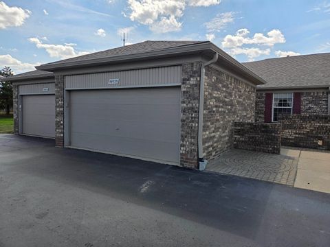 Photo of 59025 Golden Oak Court, Washington Township, MI 48094 (MLS # 5050187008)