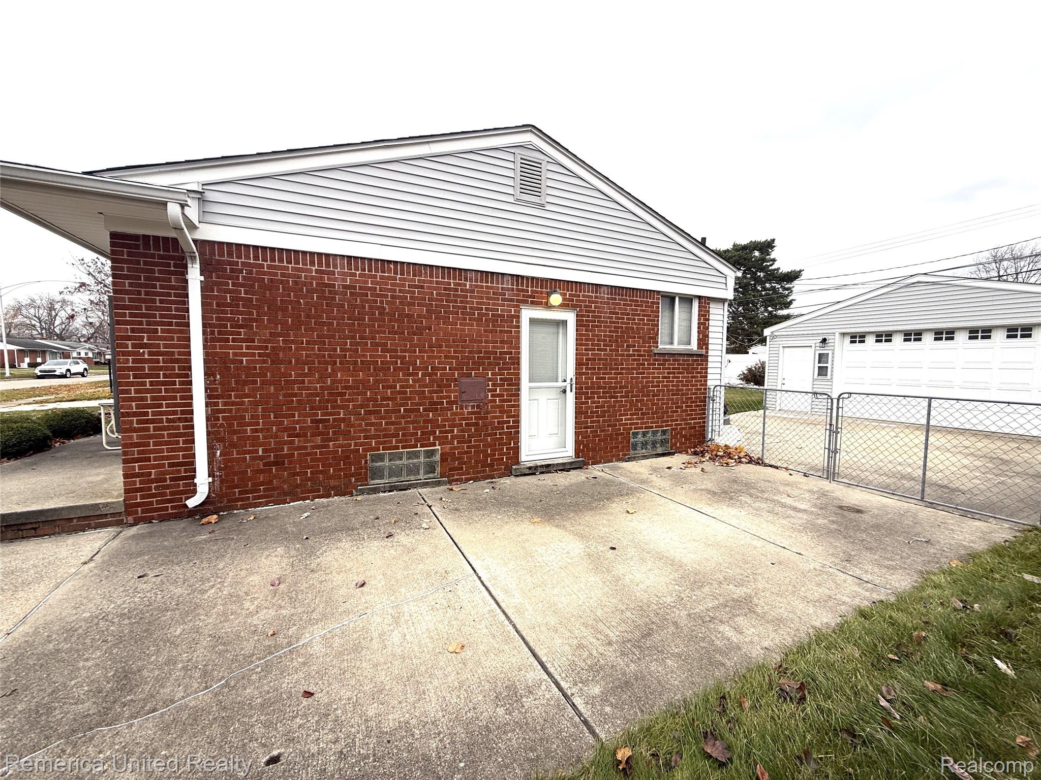 32628 Birchwood Street