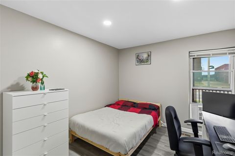 Tiny photo for 631 McDougall Street, Detroit City, MI 48207 (MLS # 20261015582)