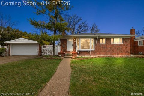 22801 Garfield Street St Clair Shores City MI 48082