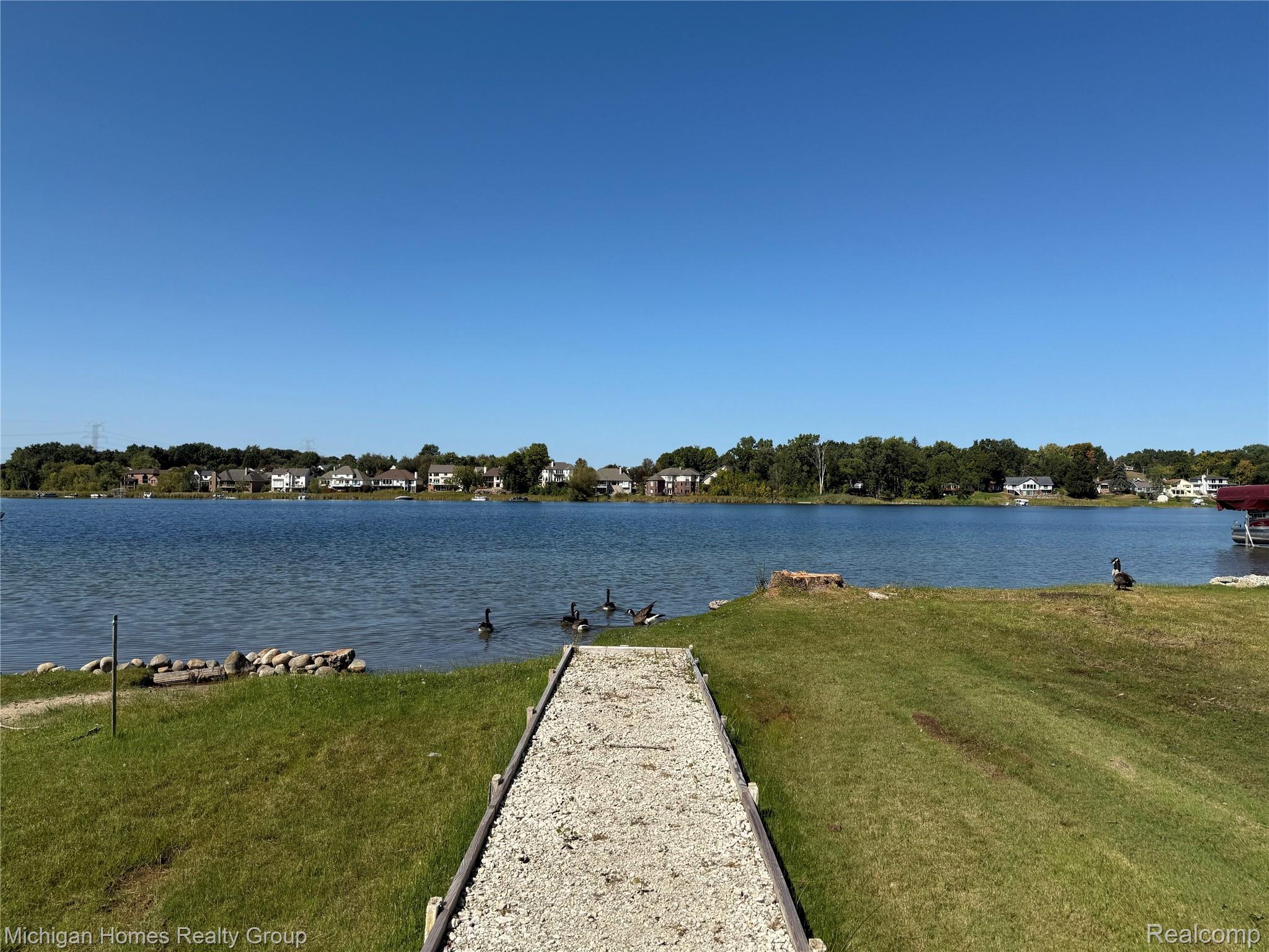 2910 LOON Drive