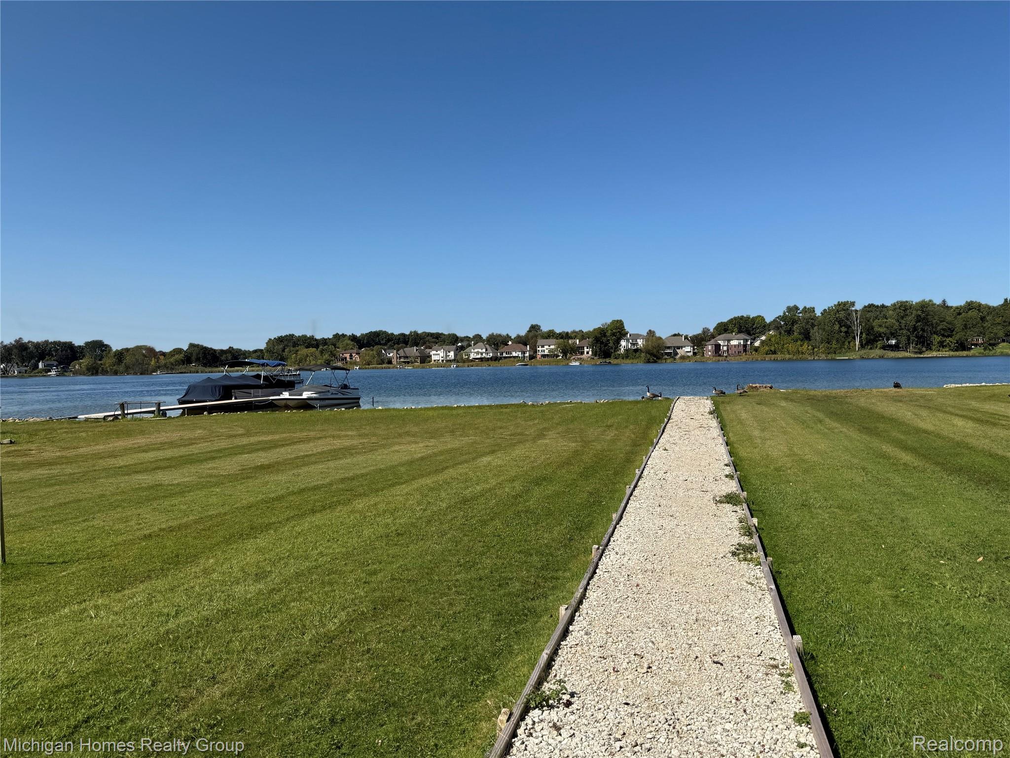 2910 LOON Drive