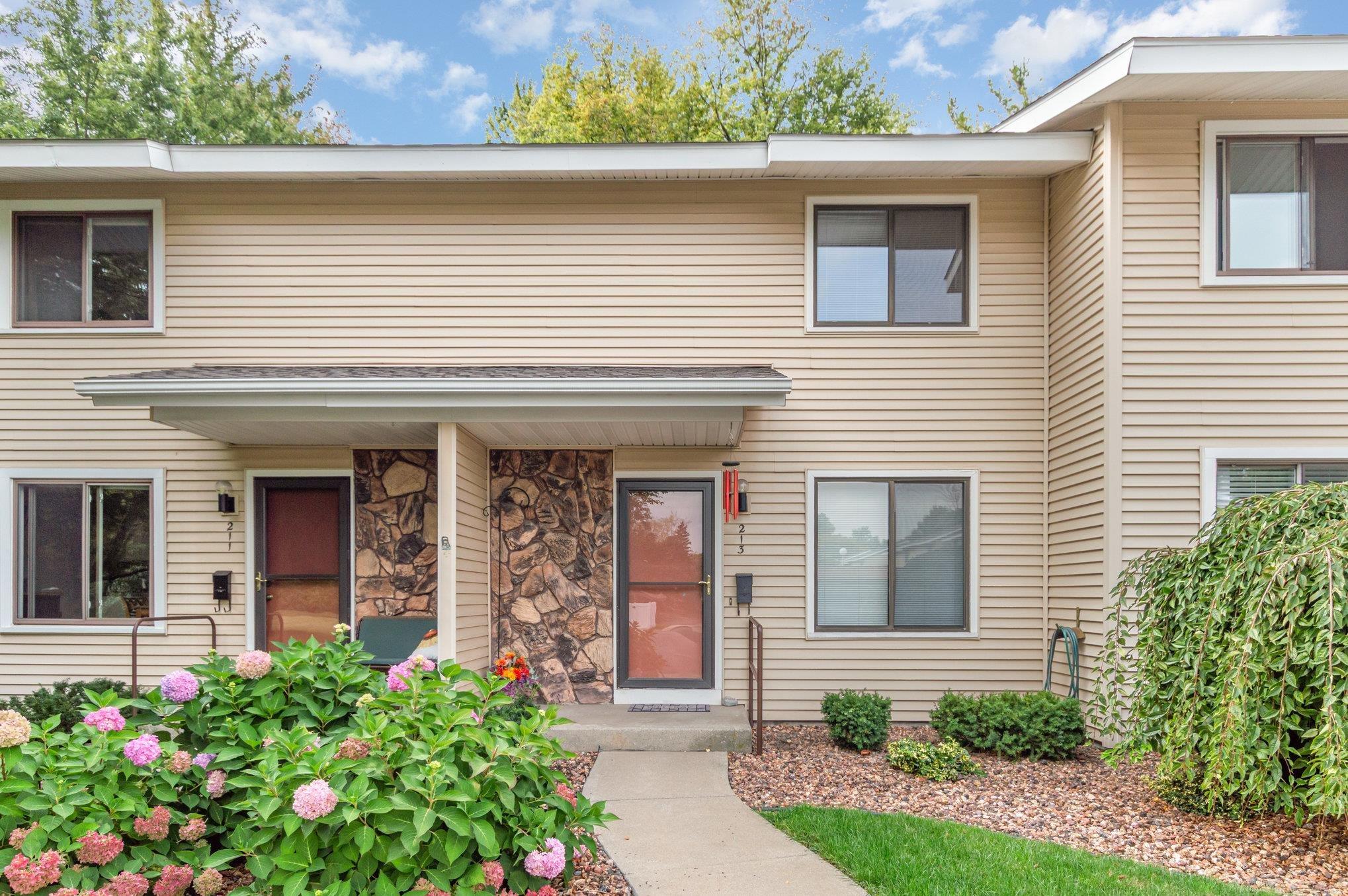 213 Cherryview Drive