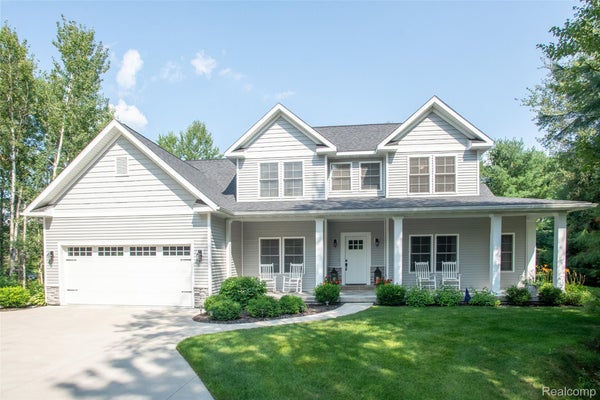 2140 N 5 MILE RD, MIDLAND, MI 48642 - Image 872500a4bb840145fa526ad3ac41fd4b/1540229529