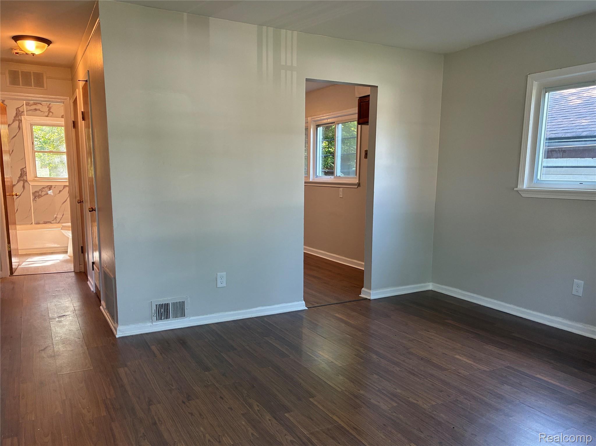 14024 Lamphere Street