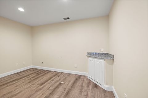 listing image 54